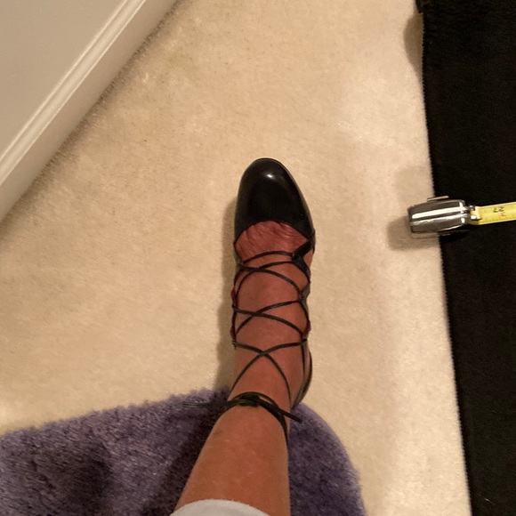 Max Studio Pumps - Picture 2 of 9